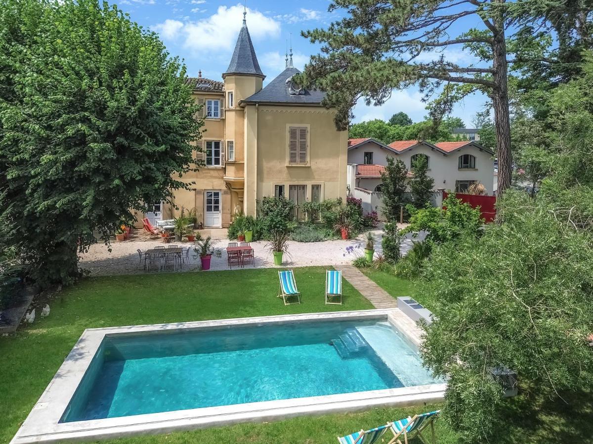 Aux Tourelles 1888 - Tres Proche Lyon Bed & Breakfast Tassin-la-Demi-Lune Exterior photo
